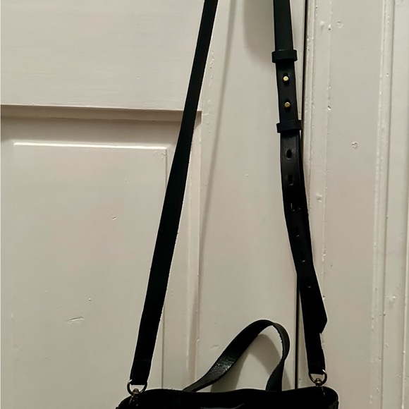 Madewell Handbags - Madewell Black Crossbody Bag